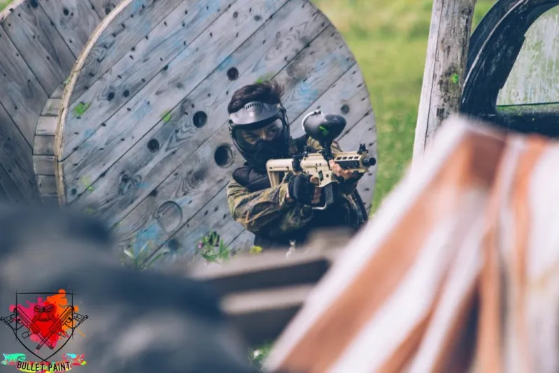 Flank assault